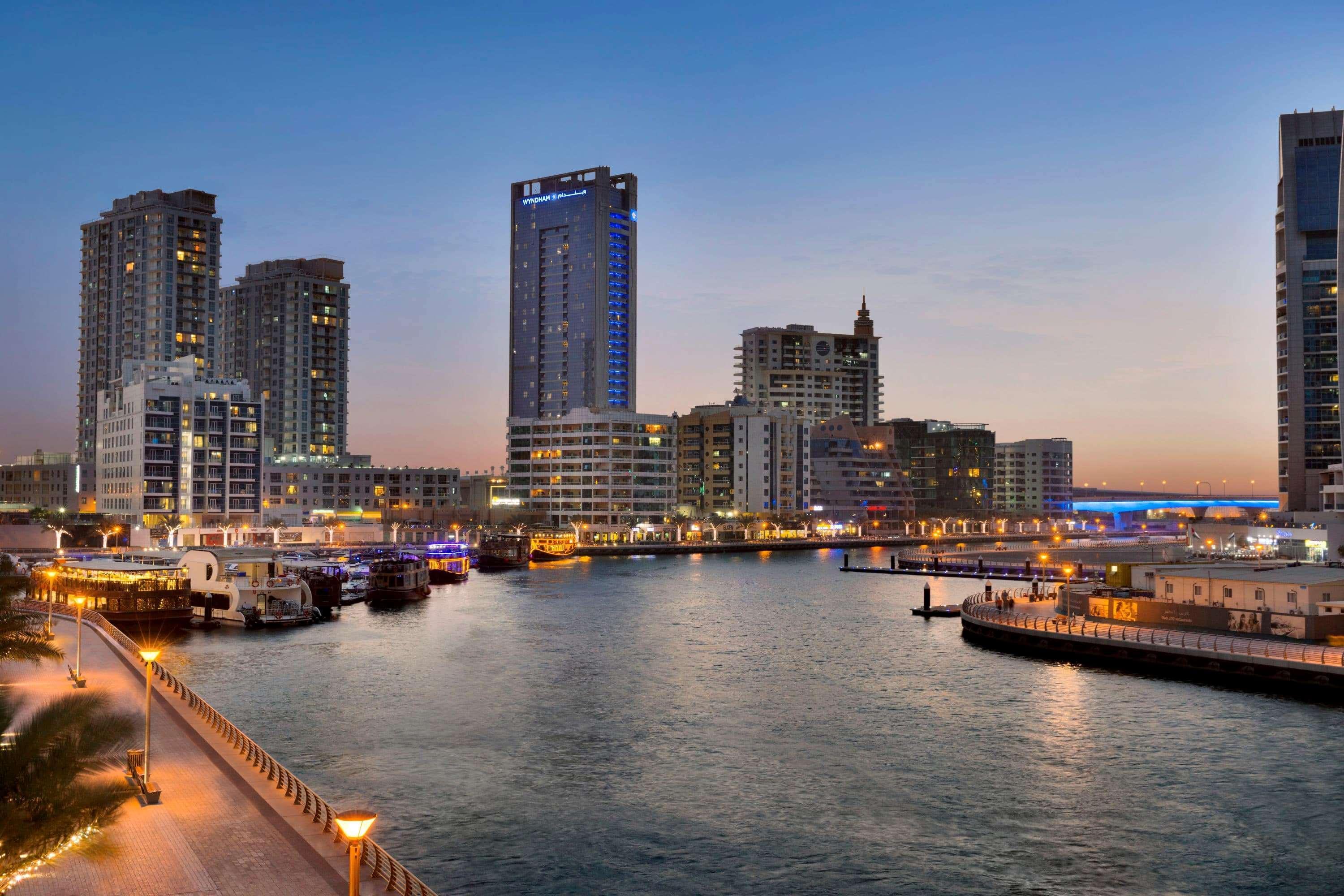 Wyndham Dubai Marina Hotel Luaran gambar